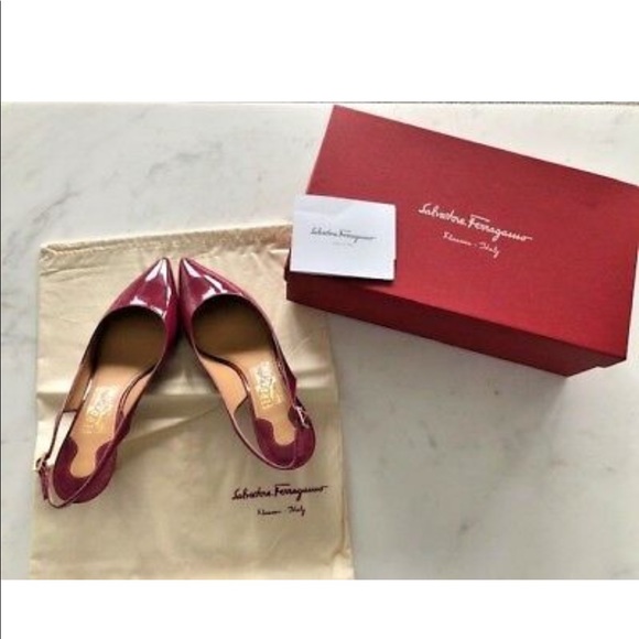 SALVATORE FERRAGAMO PUMPS KITTEN HEELS MALY 7.5C - Picture 3 of 13